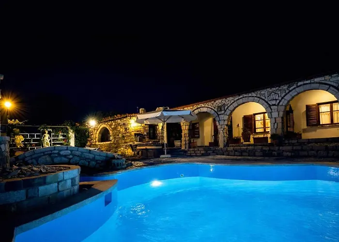 Saltos 1 - Serene Pool & Garden Escape Nea Tenedhos