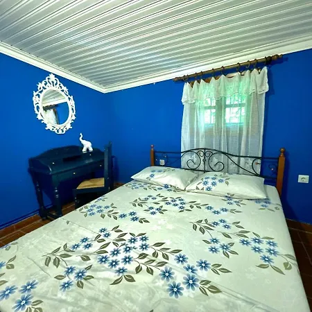 Saltos 1 - Serene Pool & Garden Escape Néa Ténedhos